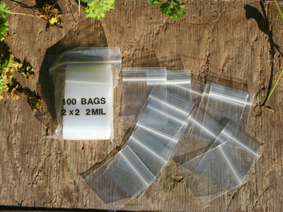 Light-Weight Zip-Lock Bags, 2" x 2", 100 SUPPLY Light-Weight Zip-Lock Bags, 2" x 2", 100 SUPPLY